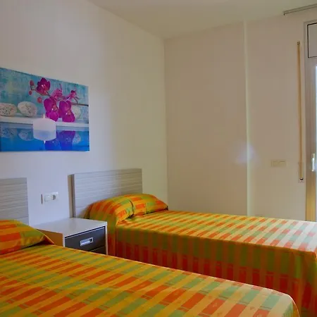 Rentalmar Paradise Families Only Con Parking Apartment *